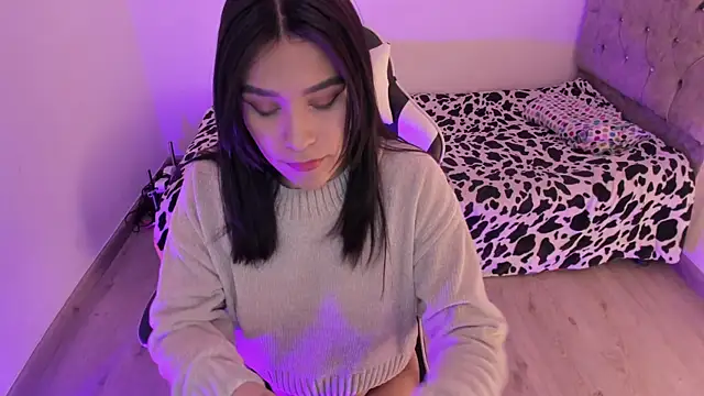 Snapshot of megaan_cb chatting on 11-14-25, 01:21 megaan cb online show from 11-14-25, 01:21