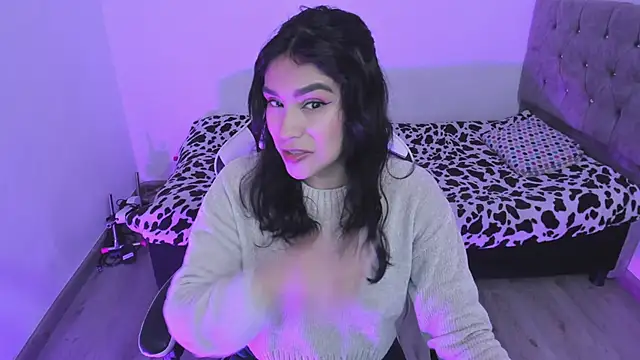 Snapshot of megaan_cb chatting on 11-23-25, 01:22 megaan cb online show from 11-23-25, 01:22