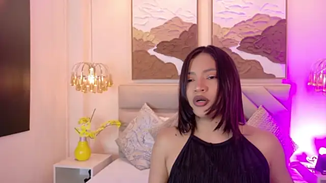 kendalFox  online show from 12-19-25, 02:51