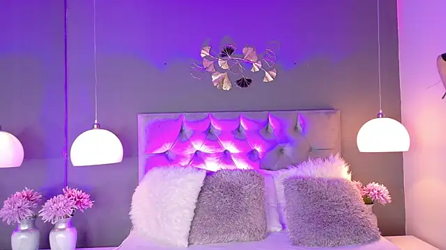 kendalFox  online show from 04-02-26, 03:15