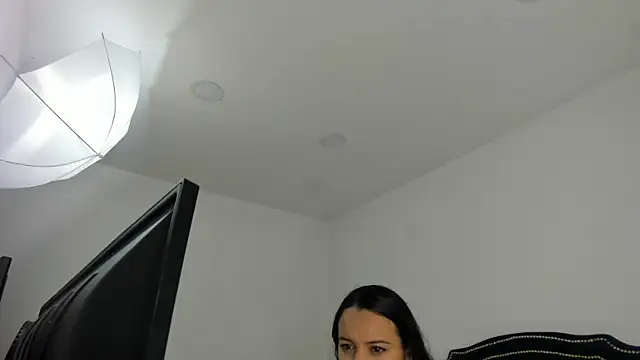 Snapshot of MariaSofiaGomez chatting on 10-30-25, 12:06 MariaSofiaGomez online show from 10-30-25, 12:06