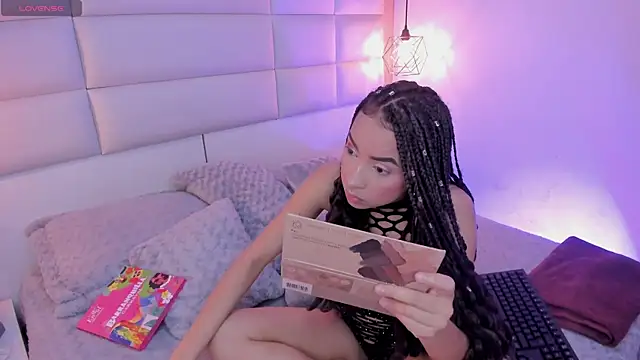 Lucia jane online show from 02-11-26, 08:58