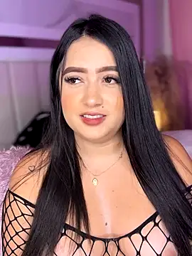 Emiily Moore1 online show from 10-05-25, 01:48