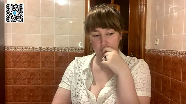 MaroonMoon  online show from 01-06-26, 08:56