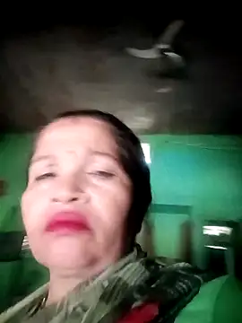 Snapshot of Manavi_x chatting on 10-09-25, 10:24 Manavi x online show from 10-09-25, 10:24