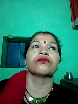 Snapshot of Manavi_x chatting on 10-13-25, 10:54 Manavi x online show from 10-13-25, 10:54