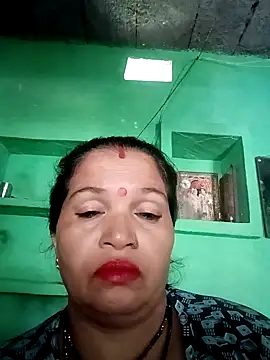 Snapshot of Manavi_x chatting on 10-18-25, 08:15 Manavi x online show from 10-18-25, 08:15