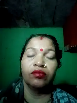 Snapshot of Manavi_x chatting on 10-20-25, 12:11 Manavi x online show from 10-20-25, 12:11