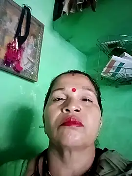 Snapshot of Manavi_x chatting on 10-21-25, 09:21 Manavi x online show from 10-21-25, 09:21