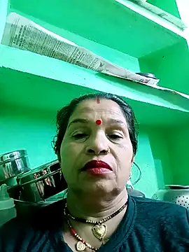 Snapshot of Manavi_x chatting on 10-24-25, 10:28 Manavi x online show from 10-24-25, 10:28