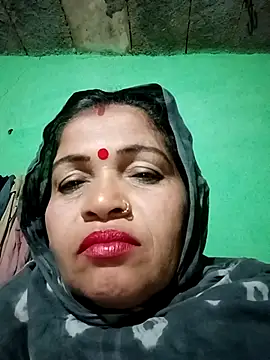 Snapshot of Manavi_x chatting on 12-16-25, 12:59 Manavi x online show from 12-16-25, 12:59