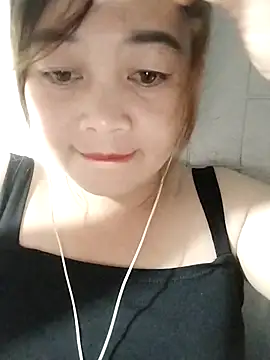 Lyly nuce online show from 09-28-25, 02:55