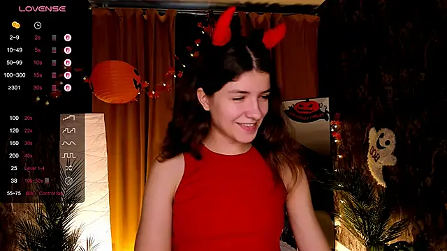 amy cute cat online show from 10-31-25, 08:59