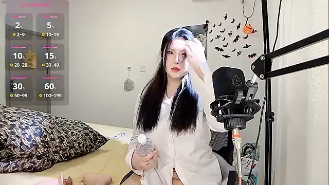 Snapshot of medusanamei chatting on 10-30-25, 11:55 medusanamei online show from 10-30-25, 11:55