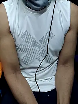 chocolate alone online show from 10-15-25, 06:41