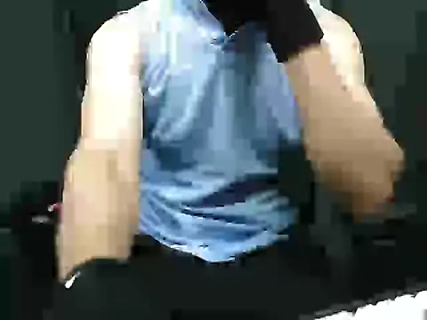Snapshot of chocolate_alone chatting on 06-18-26, 04:22 chocolate alone online show from 06-18-26, 04:22