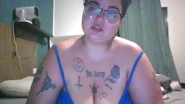 Snapshot of PirateXL chatting on 05-29-26, 11:47 PirateXL online show from 05-29-26, 11:47