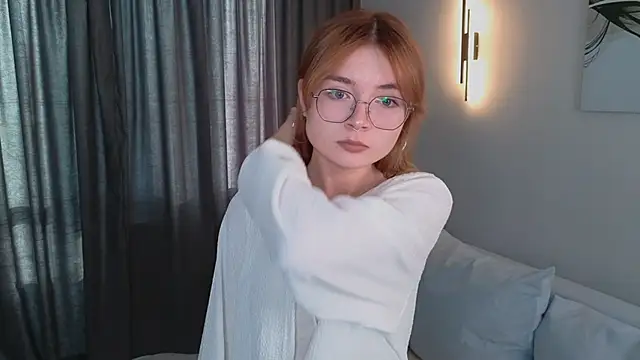 Susan Gardner online show from 09-23-25, 01:25