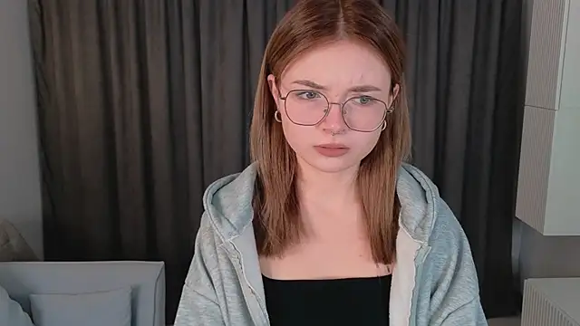 Susan Gardner online show from 09-29-25, 01:38