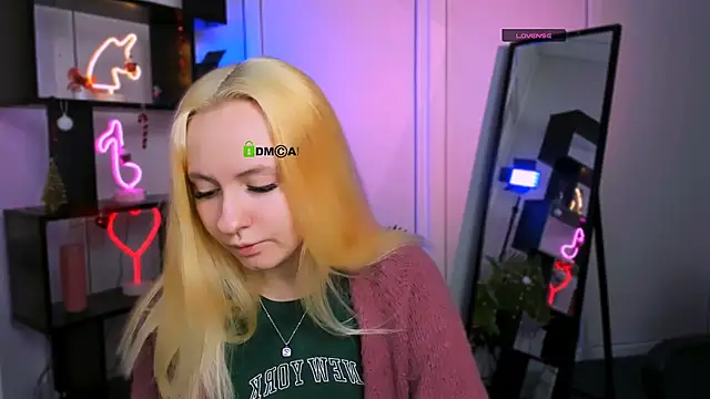 mila glow1 online show from 01-06-26, 07:39