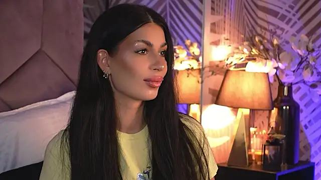 EvaRhea online show from 02-14-26, 03:58