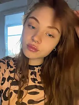 Snapshot of LunaMillie chatting on 05-30-26, 04:37 LunaMillie online show from 05-30-26, 04:37