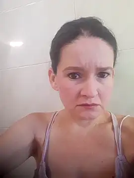 Snapshot of _anita_rojas chatting on 09-16-25, 01:23 anita rojas online show from 09-16-25, 01:23