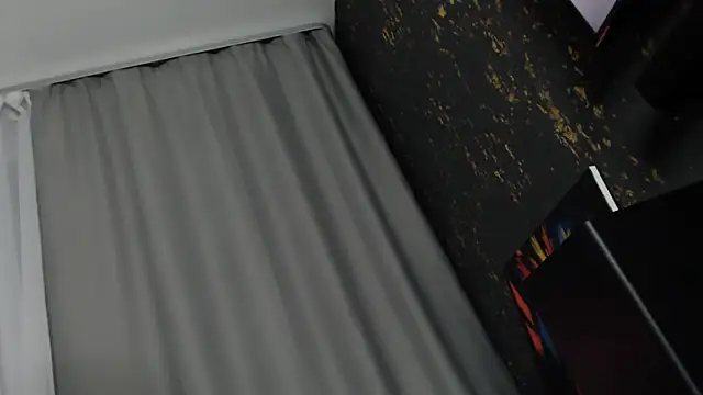 Snapshot of you_touch_me_now_today chatting on 10-29-25, 01:24 you touch me now today online show from 10-29-25, 01:24