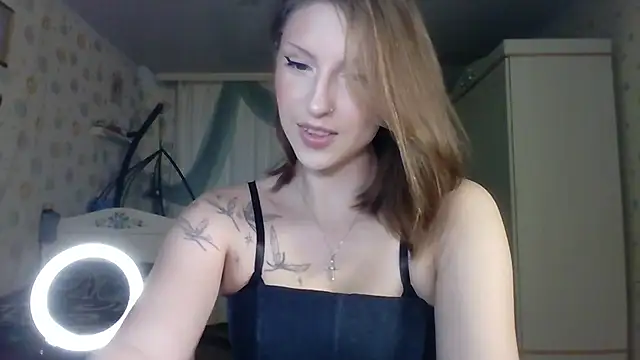 RuxaShade online show from 11-19-25, 11:21