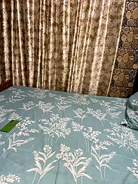 SIZZLER 1100 online show from 09-20-25, 08:43