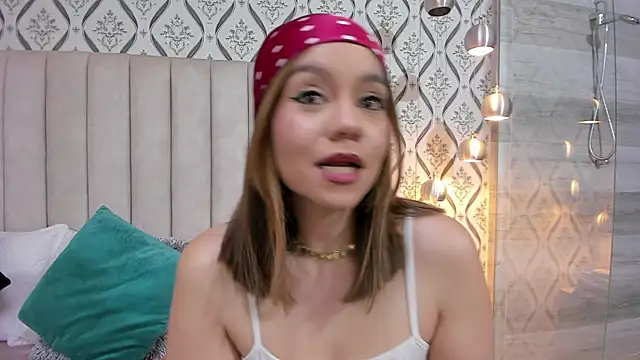 Sky Junne online show from 10-03-25, 06:49