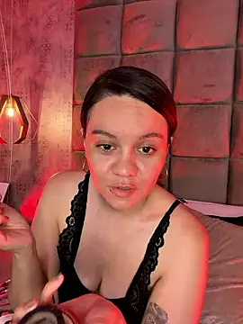 Sky Junne online show from 01-16-26, 05:06