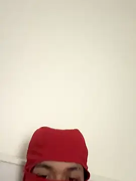 Snapshot of lionr0660 chatting on 09-21-25, 06:09 lionr0660 online show from 09-21-25, 06:09