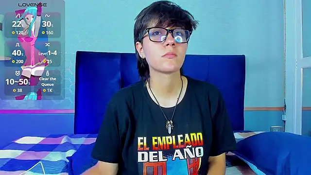 Tsuki Maru online show from 11-01-25, 08:22