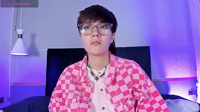 Tsuki Maru online show from 01-10-26, 03:30