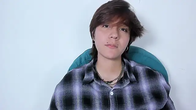 Tsuki Maru online show from 04-06-26, 07:04