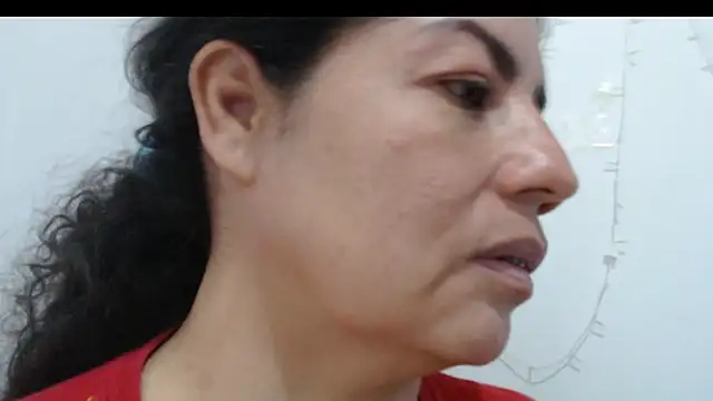 Snapshot of adelen_smith chatting on 05-31-26, 10:33 adelen smith online show from 05-31-26, 10:33