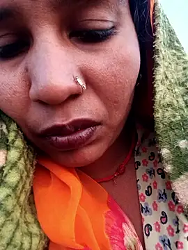 Snapshot of Hot_Seema83 chatting on 11-10-25, 01:26 Hot Seema83 online show from 11-10-25, 01:26