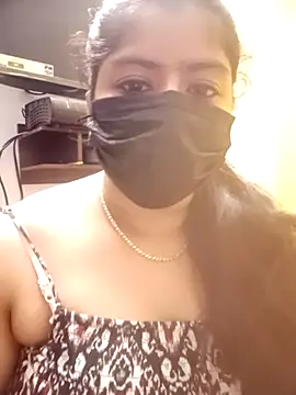 Snapshot of Reshma-Rani chatting on 09-18-25, 09:28 Reshma-Rani online show from 09-18-25, 09:28