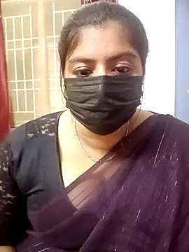 Snapshot of Reshma-Rani chatting on 09-20-25, 09:49 Reshma-Rani online show from 09-20-25, 09:49