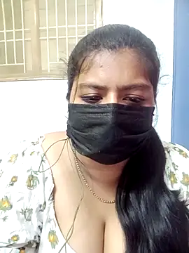 Snapshot of Reshma-Rani chatting on 09-27-25, 07:41 Reshma-Rani online show from 09-27-25, 07:41