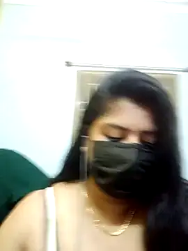 Snapshot of Reshma-Rani chatting on 12-01-25, 04:56 Reshma-Rani online show from 12-01-25, 04:56