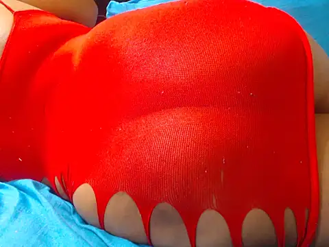 BeverlyQueen14 online show from 11-21-25, 05:17