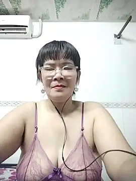 Snapshot of Ki_xxx chatting on 06-27-26, 09:53 Ki xxx online show from 06-27-26, 09:53