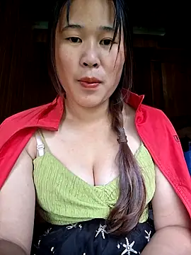 Snapshot of ALIENHR38 chatting on 10-08-25, 01:14 ALIENHR38 online show from 10-08-25, 01:14