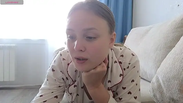 Hot Lili1 online show from 09-22-25, 05:42