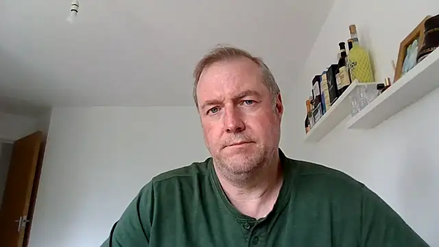 Snapshot of JayPal722 chatting on 06-06-26, 12:10 JayPal722 online show from 06-06-26, 12:10