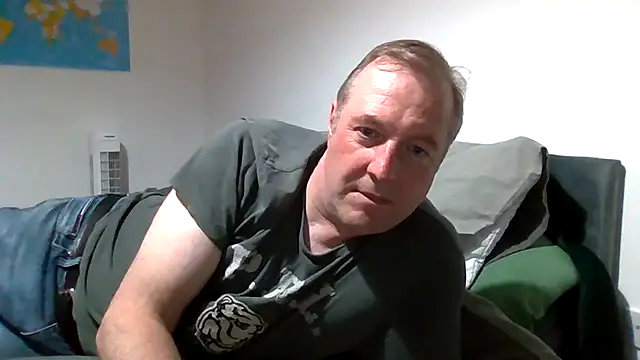 Snapshot of JayPal722 chatting on 06-16-26, 08:33 JayPal722 online show from 06-16-26, 08:33