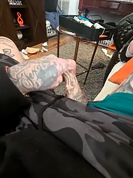 MRTATTWO online show from 12-20-25, 02:46