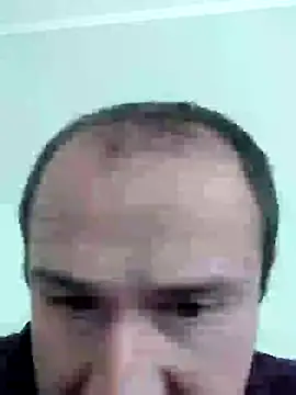 Snapshot of zurab39 chatting on 10-03-25, 10:45 zurab39 online show from 10-03-25, 10:45